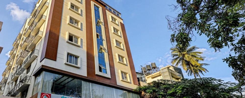 Hotel U.T.Elegance Bangalore Exterior foto